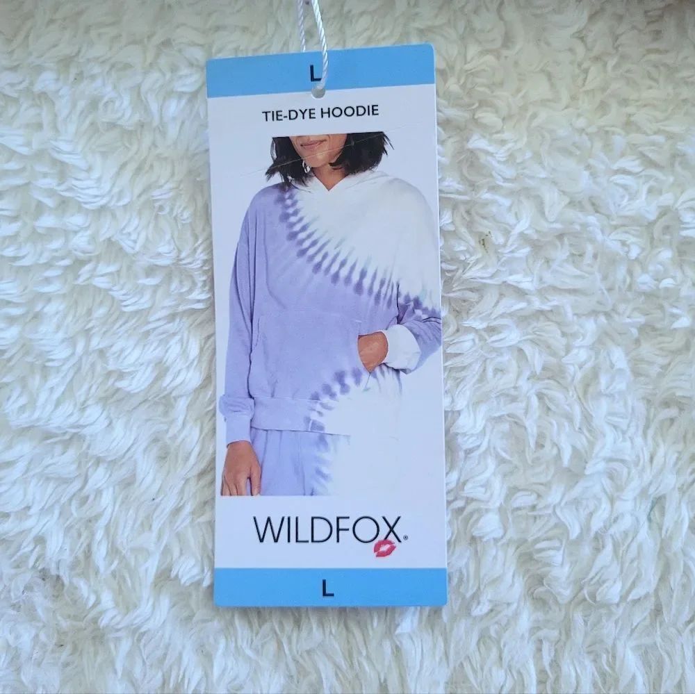 Wildfox🦊 Periwinkle Tie Dye☮️ Hoodie - NWT - Picture 5 of 16